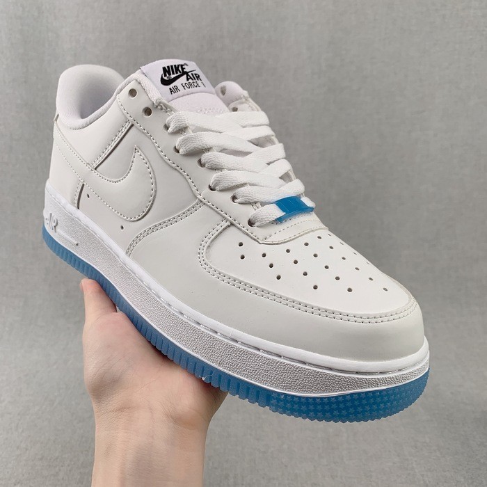 Air Force 1 LX Photochromic DA8301-100